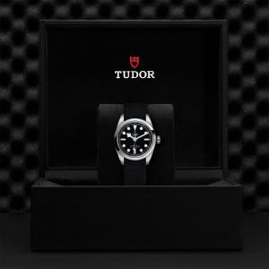 TUDOR Black Bay 32 thumb 1