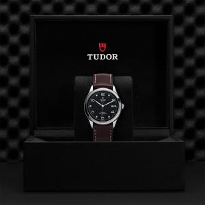 TUDOR 1926 thumb 1
