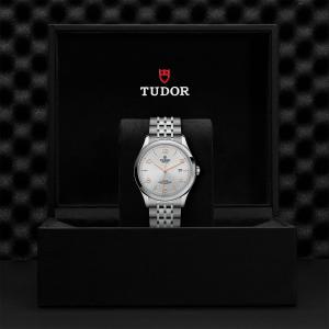 TUDOR 1926 thumb 1